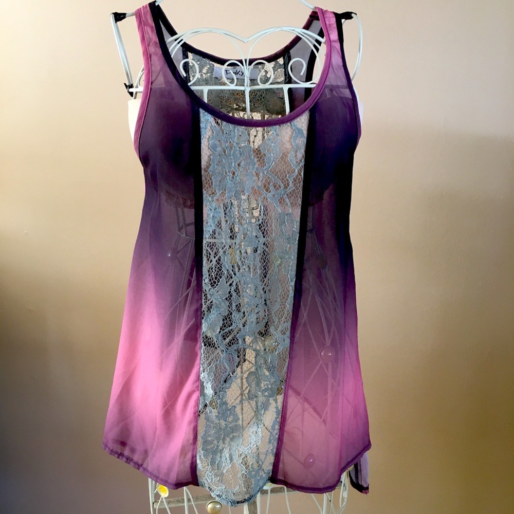 Tie Dye Ombré Lace center tank!
